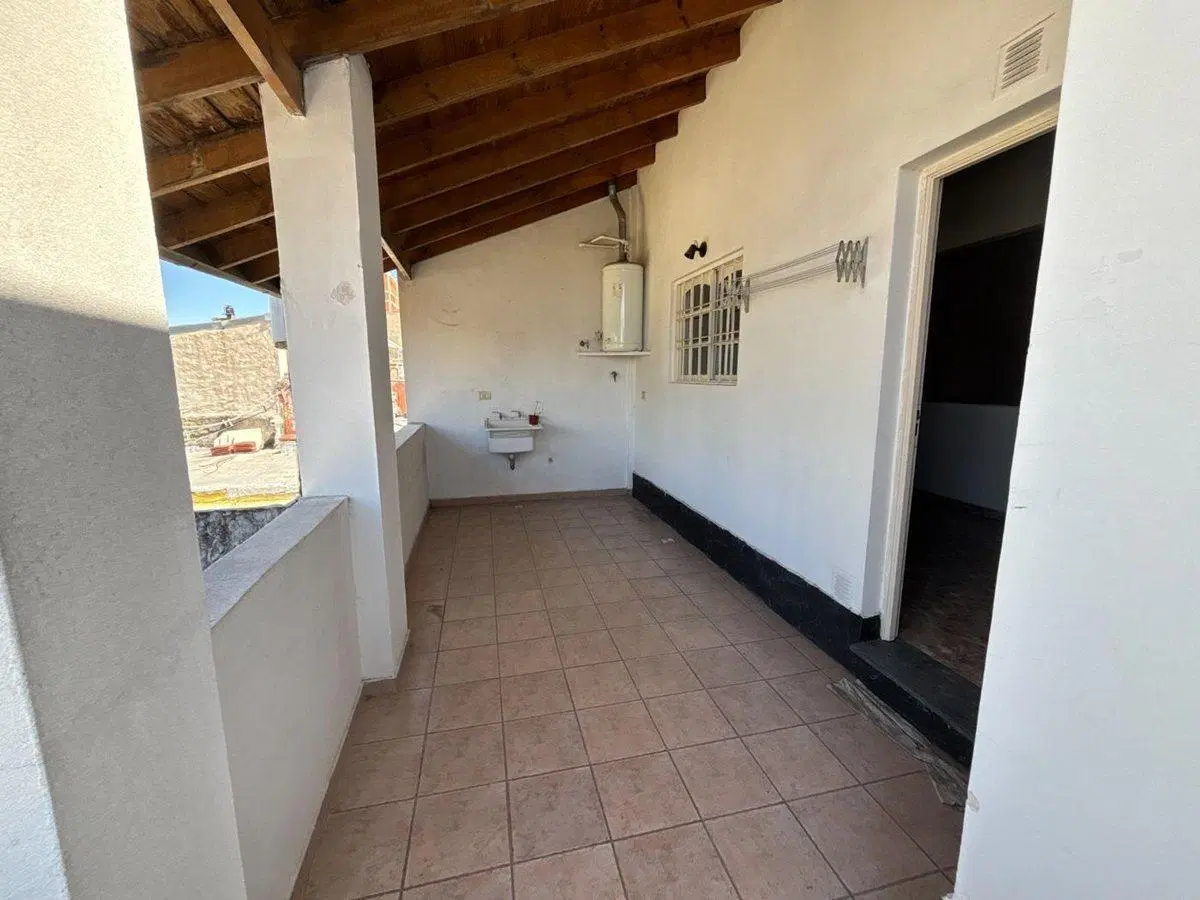 VENTA PH 3 AMBIENTES LOMAS DEL MIRADOR 2
