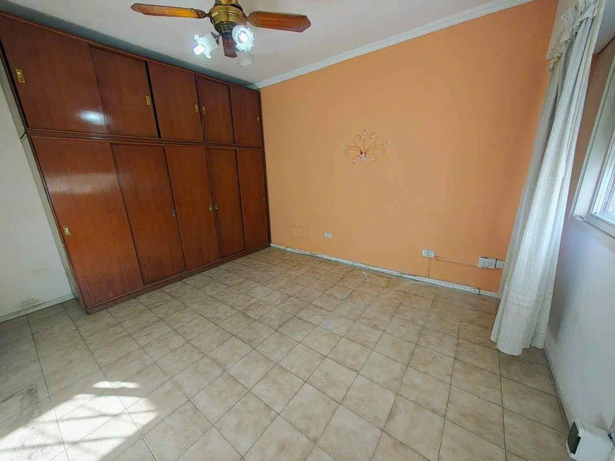 CASA VENTA RAMOS MEJÍA 4 AMBIENTES 5