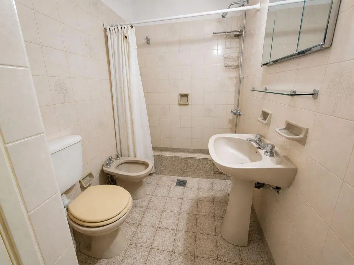 CASA VENTA RAMOS MEJÍA 4 AMBIENTES 4