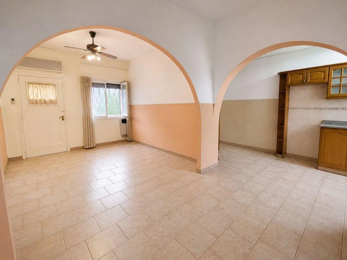 CASA VENTA RAMOS MEJÍA 4 AMBIENTES 5