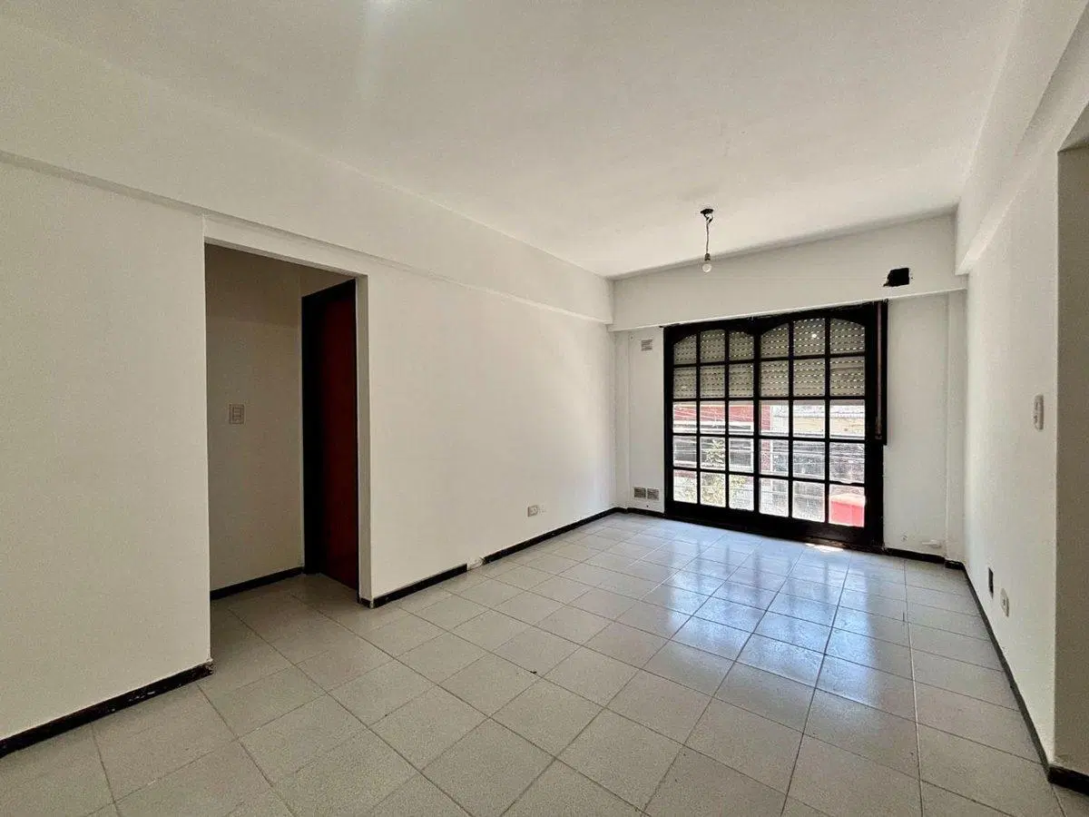Alquiler  departamento 2 ambientes en Ciudadela 5