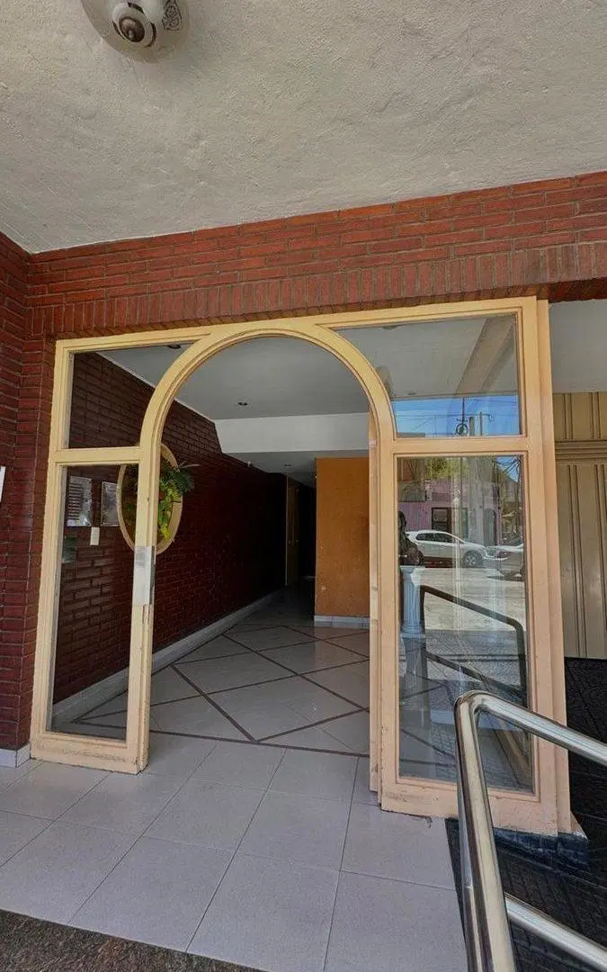 VENTA DEPARTAMENTO 2 AMBIENTES RAMOS MEJIA 8