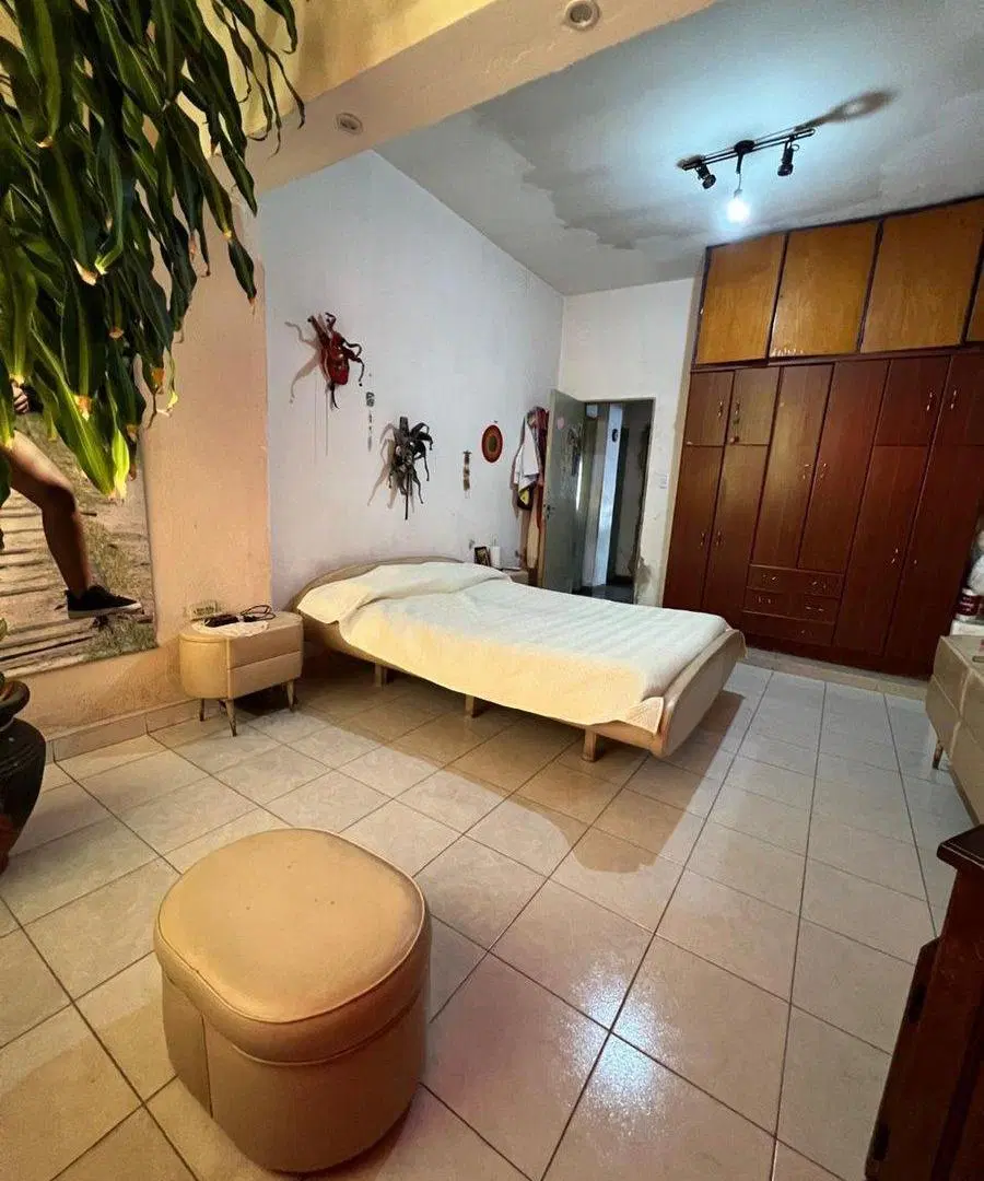 VENTA CASA 3 AMBIENTES  EN VILLA LUZURIAGA 5