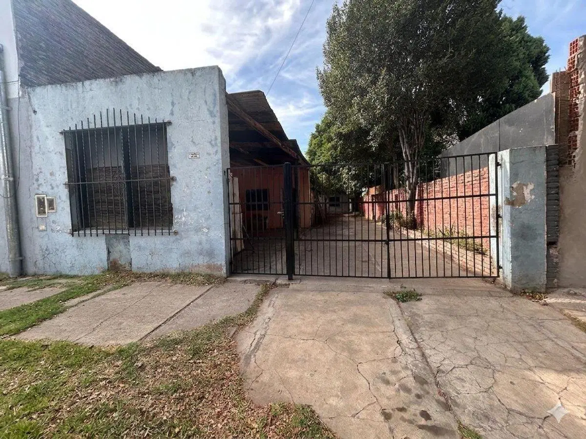 VENTA LOTE EN VILLA LUZURIAGA 3
