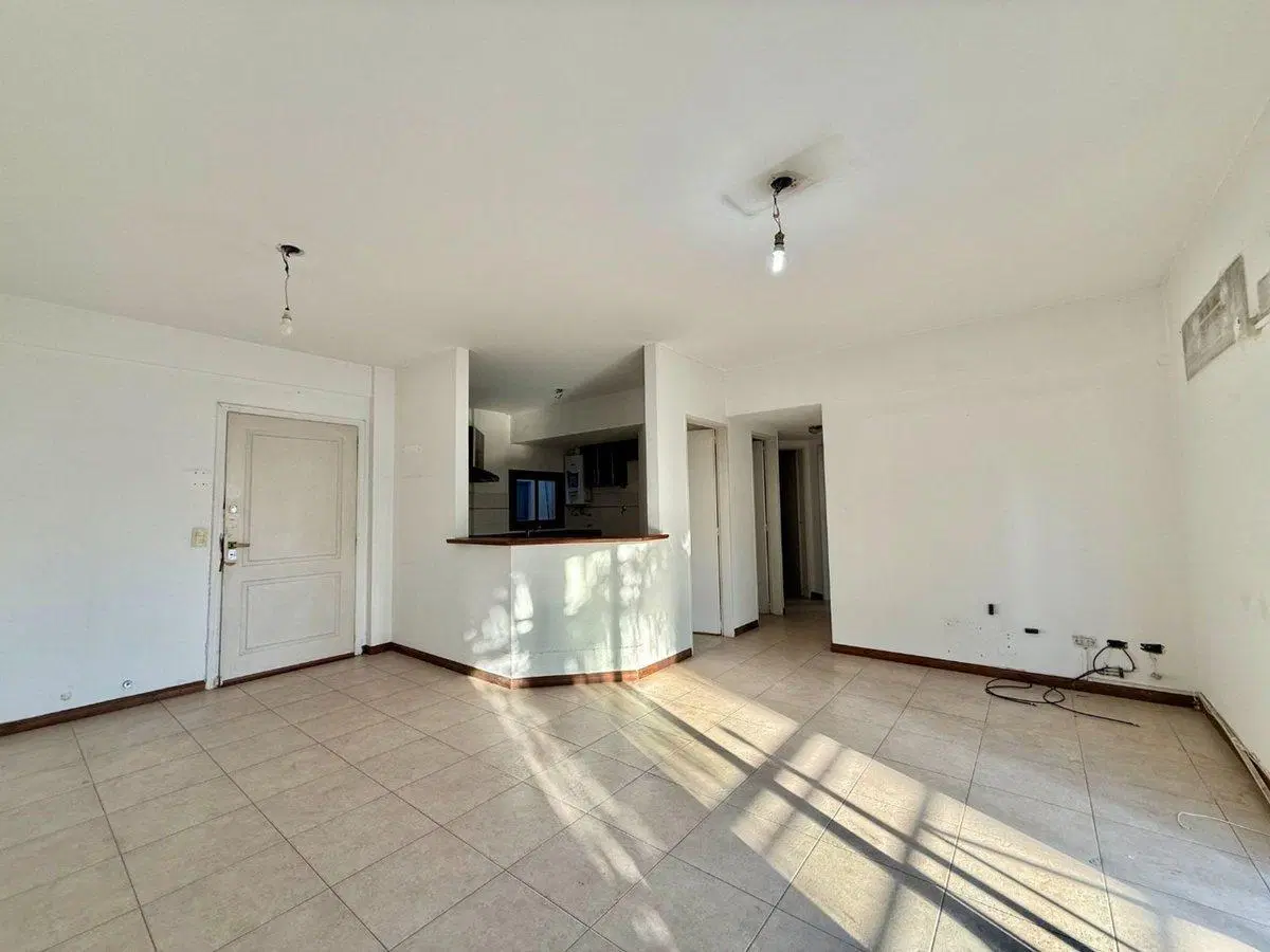 Venta departamento tres ambientes en Ramos Mejia 3