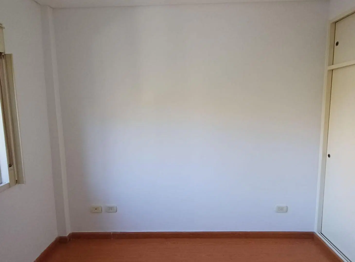 Venta departamento tres ambientes en Caseros 2