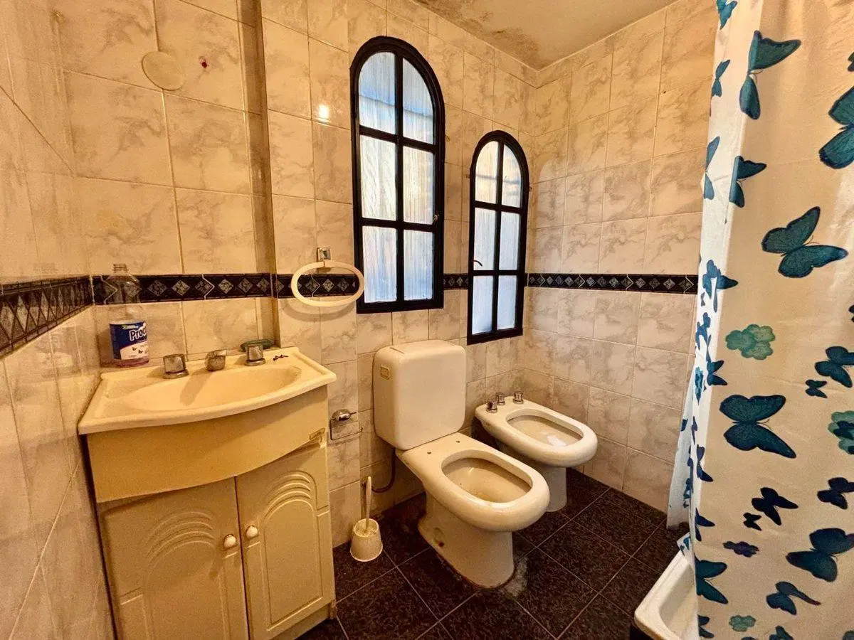 VENTA CASA 4 AMBIENTES EN LOMAS DEL MIRADOR 8