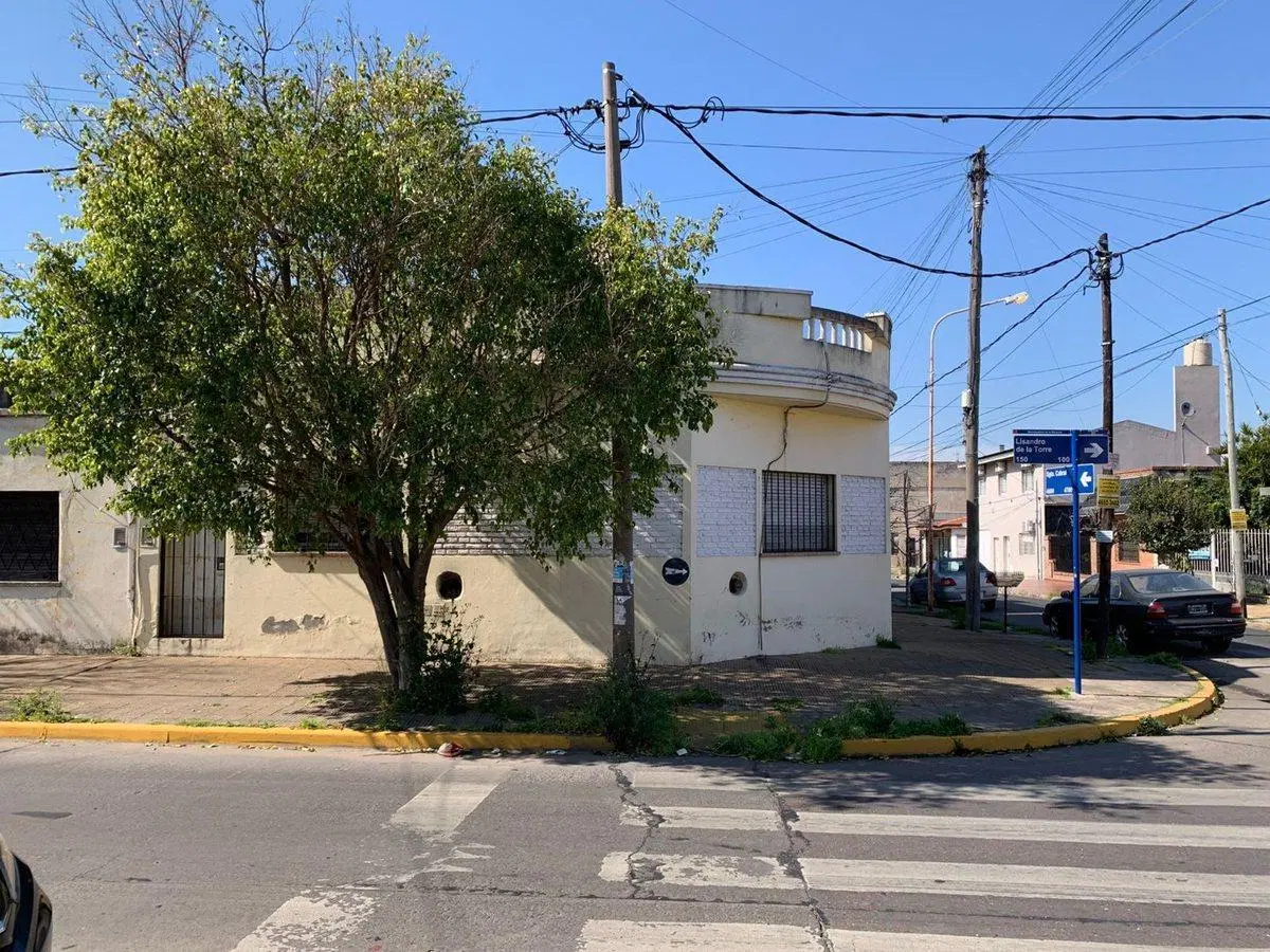 VENTA CASA 3 AMBIENTES LA TABLADA 2