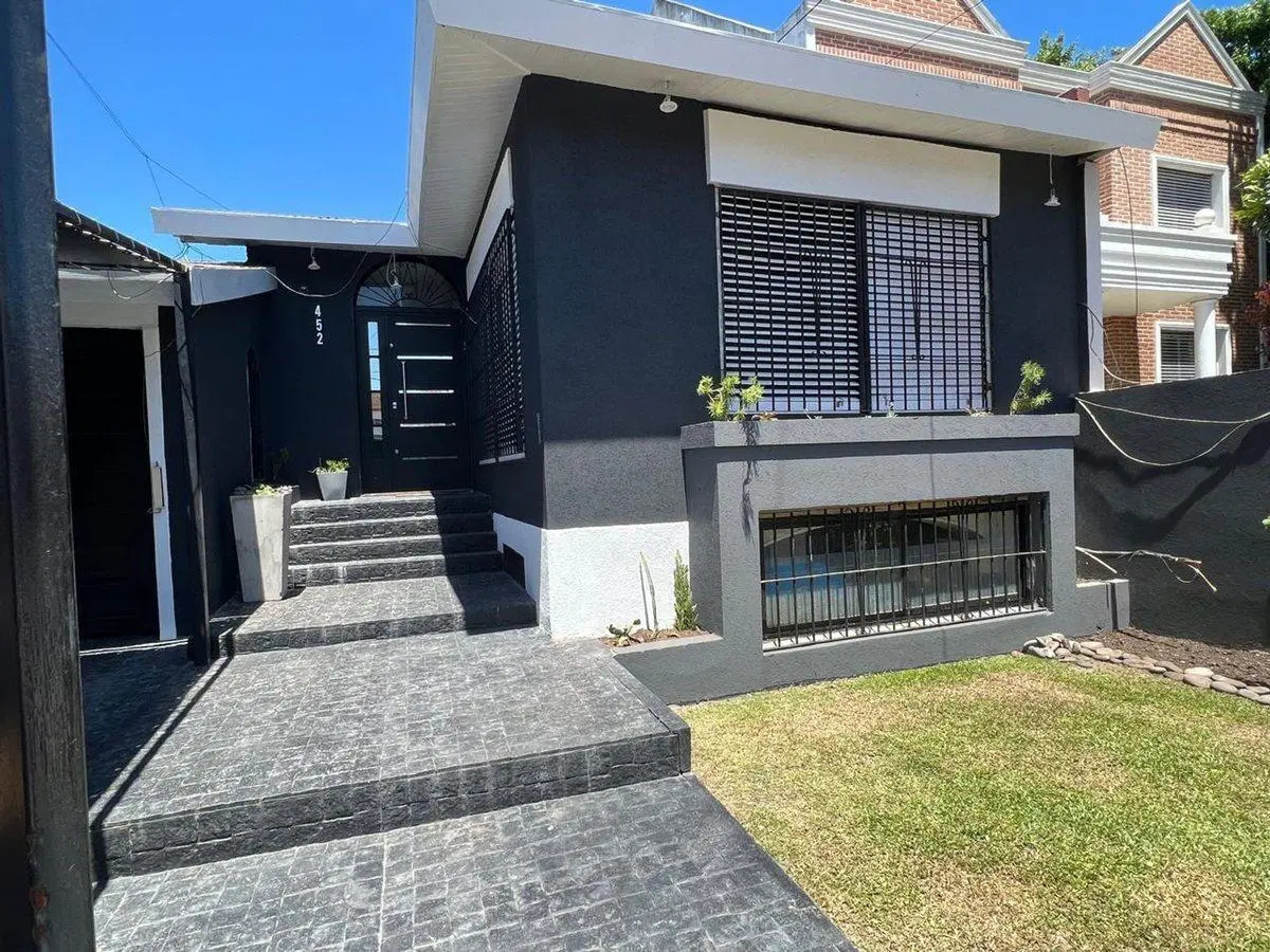 Venta casa seis ambientes en Ramos Mejia 5
