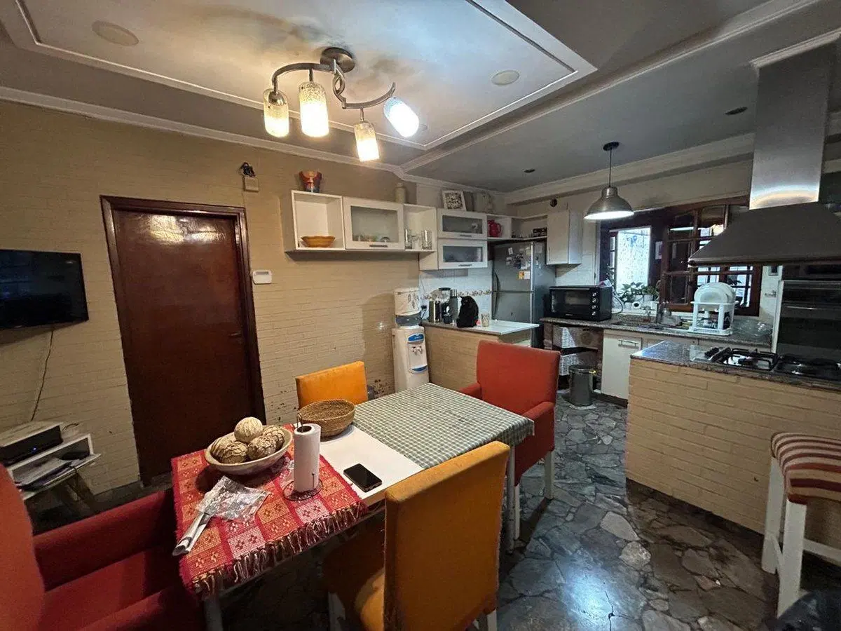 VENTA CASA 5 AMBIENTES EN VILLA LUZURIAGA 4