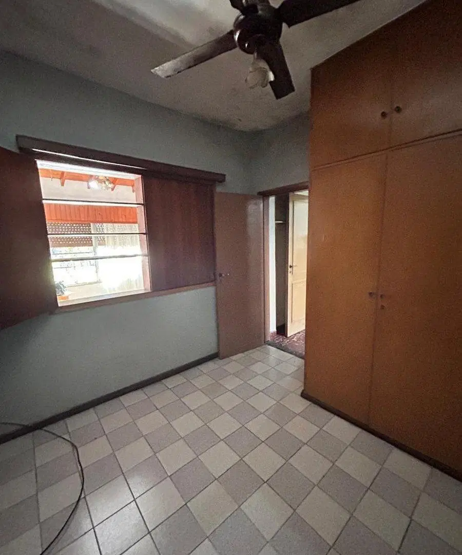 VENTA CASA SAN JUSTO  3 ambientes 4