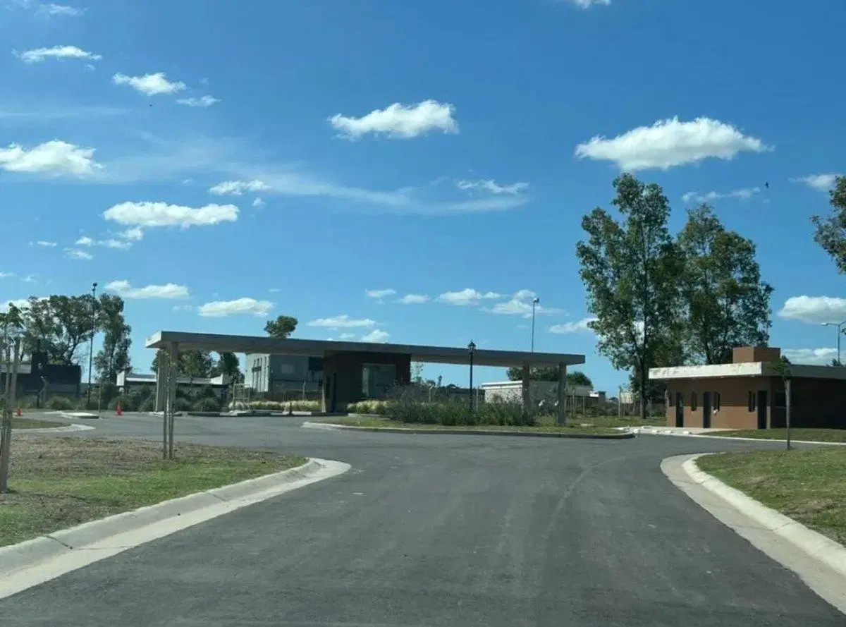 VENTA LOTE SANTA SOFIA. PILAR 2