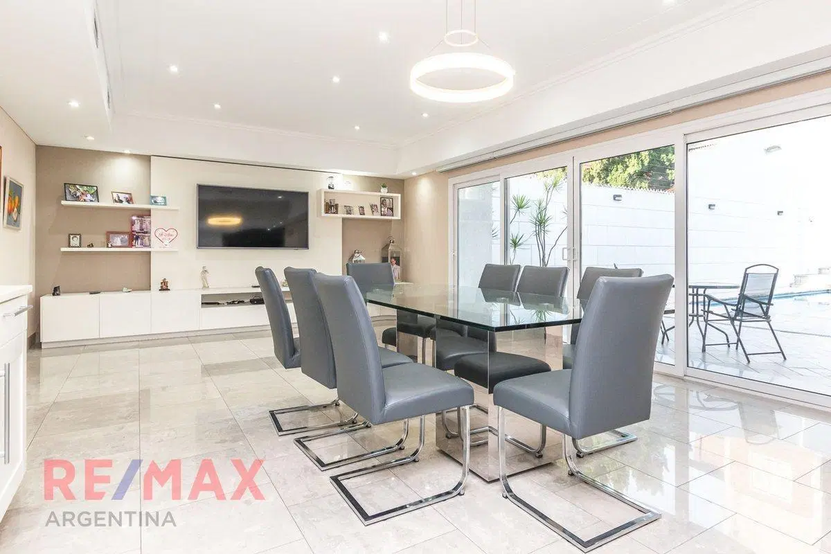 VENTA CASA 10 AMB EN RAMOS MEJIA 4