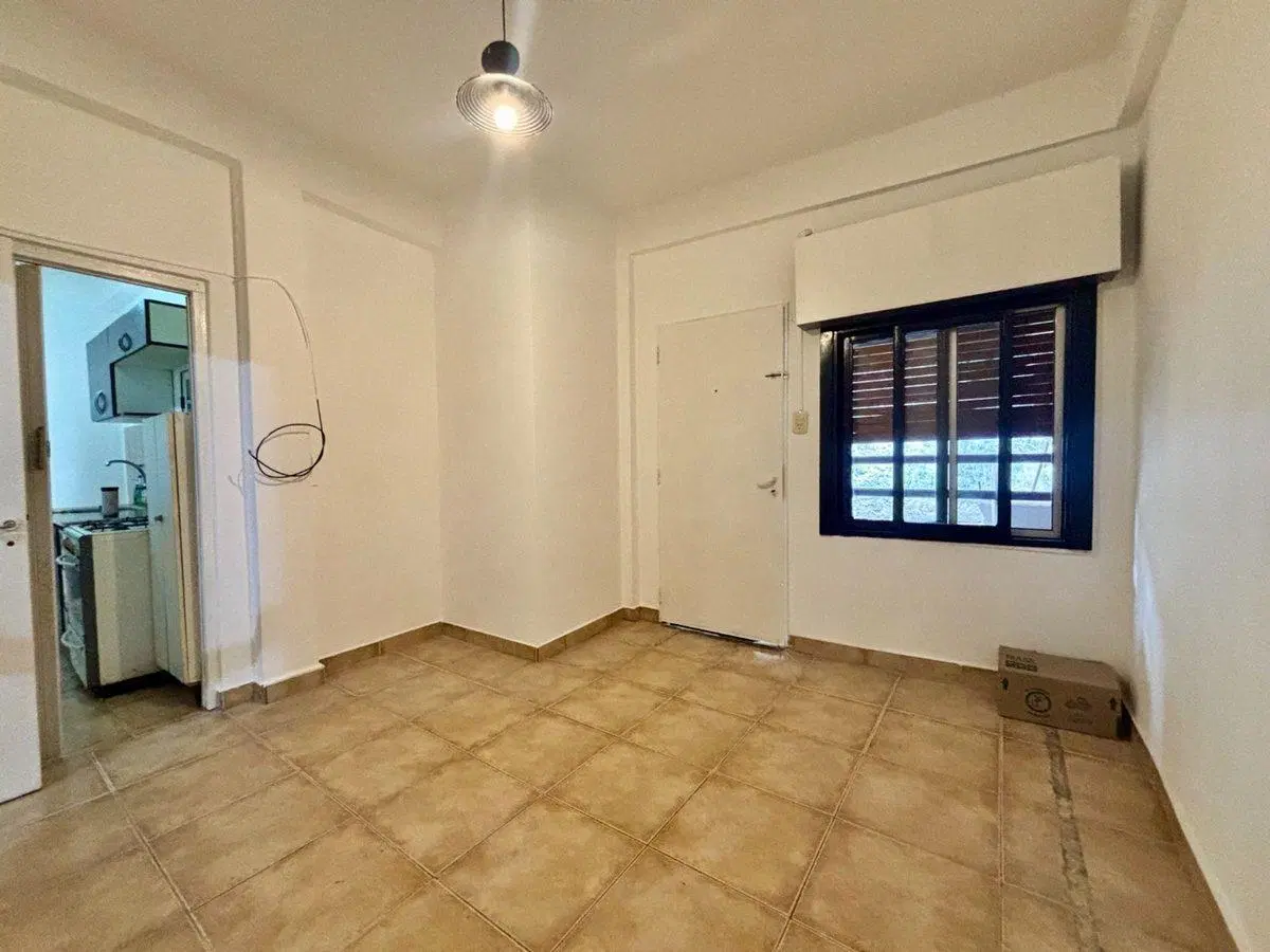 Venta PH 2 ambientes en San Justo 5
