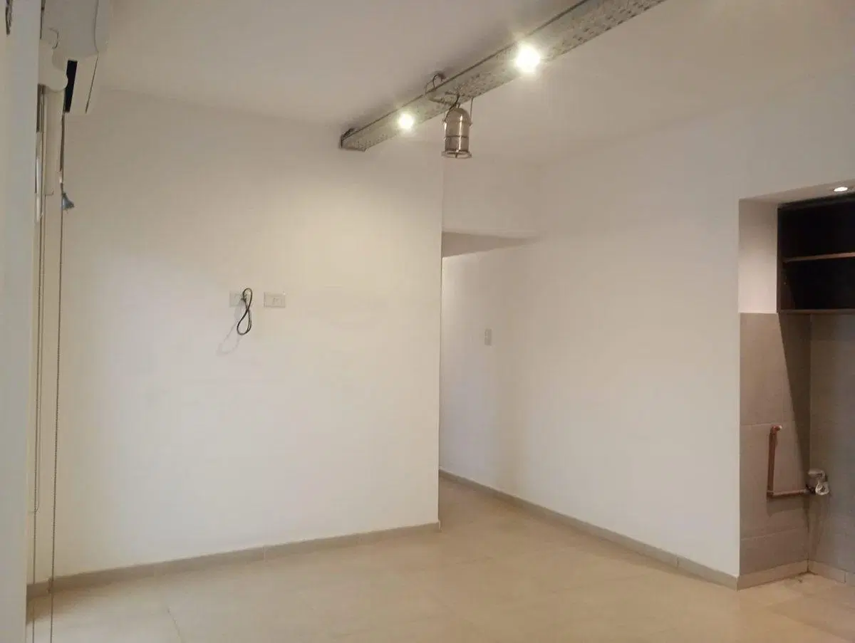 Venta PH 3 amb al frente con patio Villa Luzuriaga 5