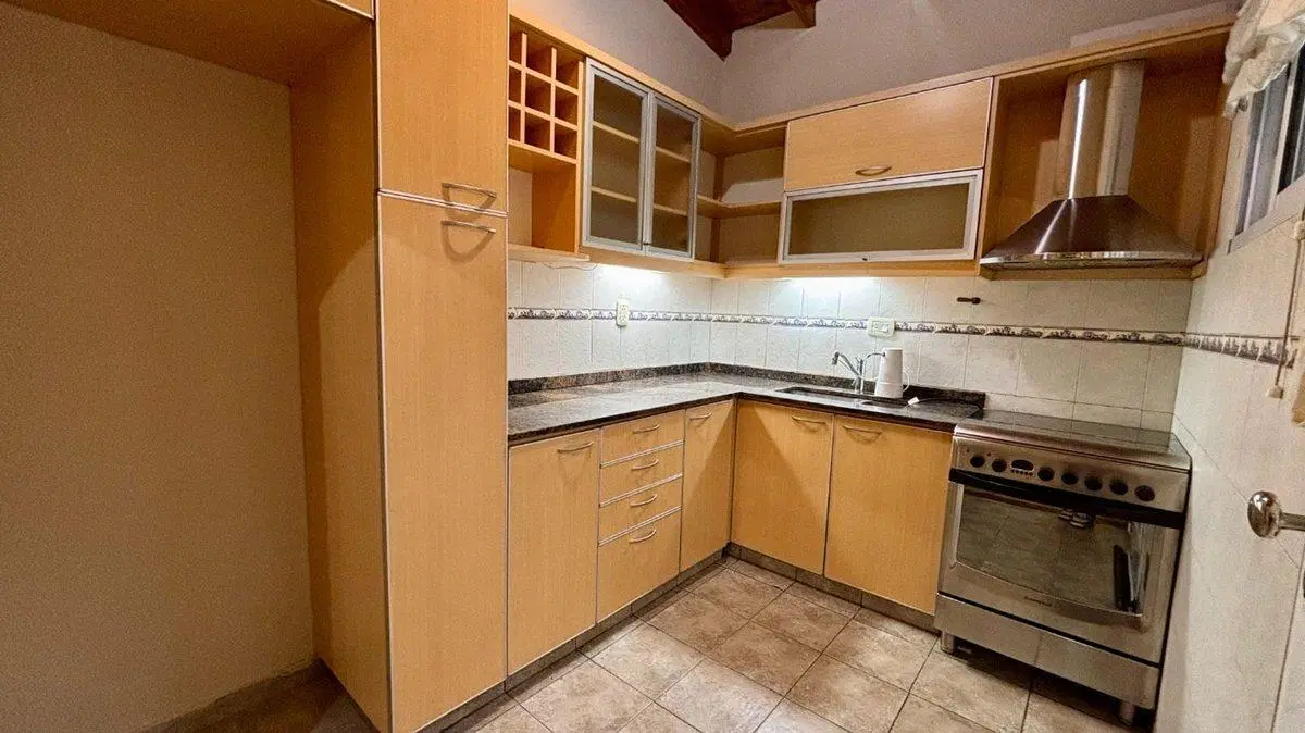 VENTA PH 4 AMBIENTES EN RAMOS MEJIA 3