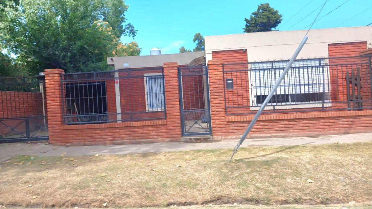 VENTA CASA 4 AMBIENTES EN VIRREY DEL PINO