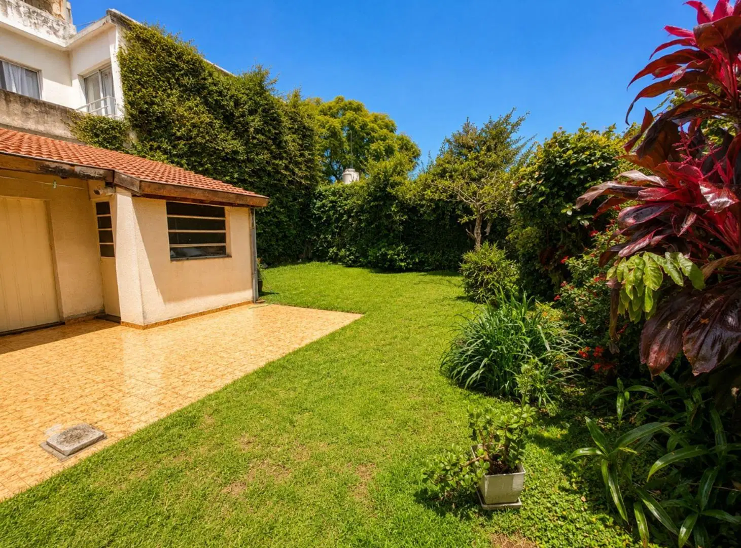 VENTA CASA 6 AMBIENTES RAMOS MEJIA 3