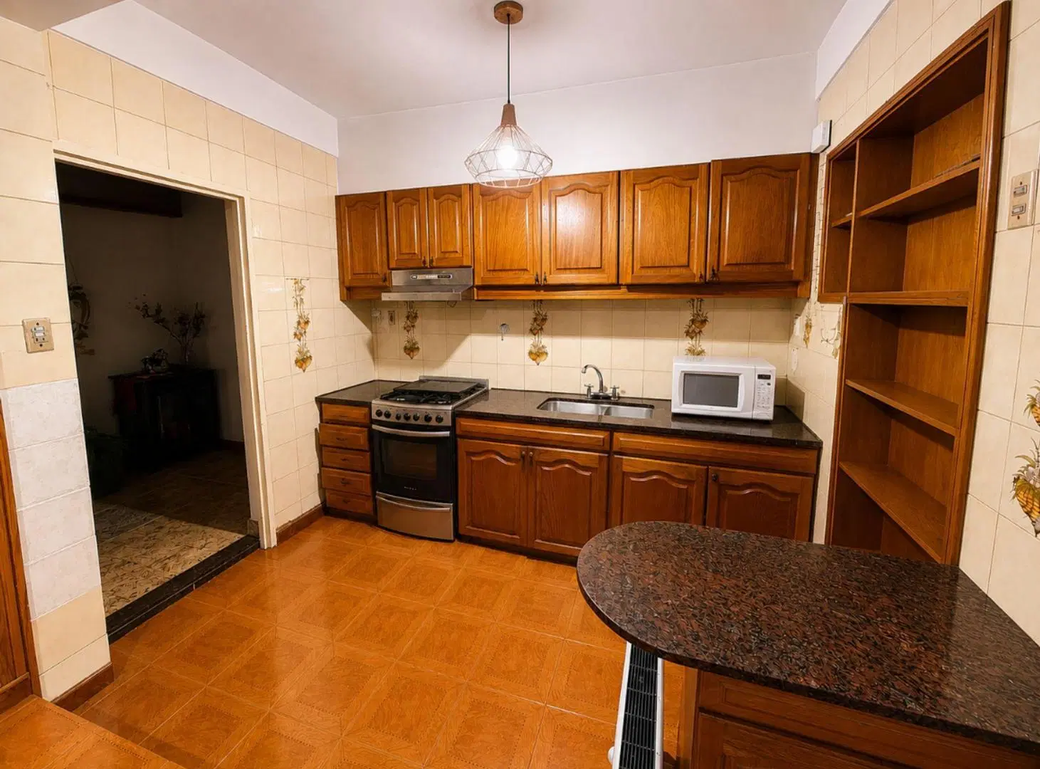 VENTA CASA 6 AMBIENTES RAMOS MEJIA 2