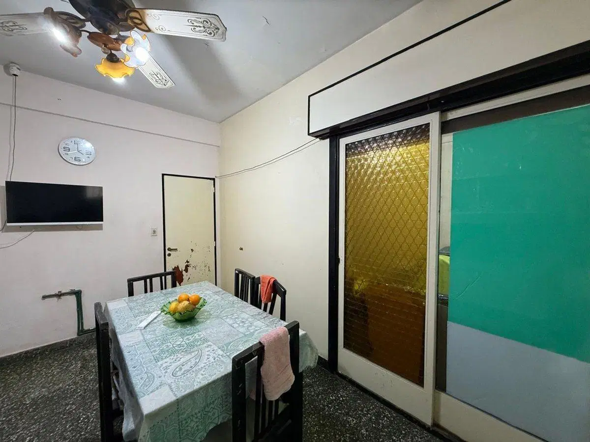 VENTA CASA 4 AMBIENTES HAEDO 8