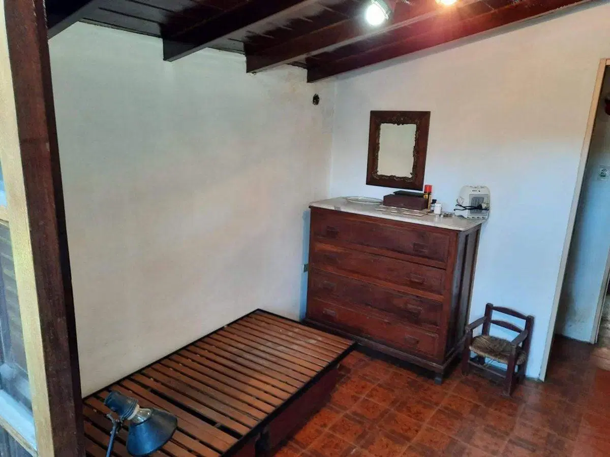 VENTA CASA DE 4 AMBIENTES EN VILLA LUZURIAGA 2