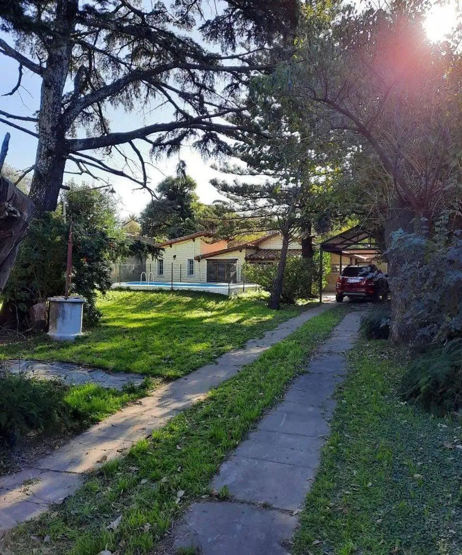 VENTA CASA DE 4 AMBIENTES EN VILLA LUZURIAGA 4