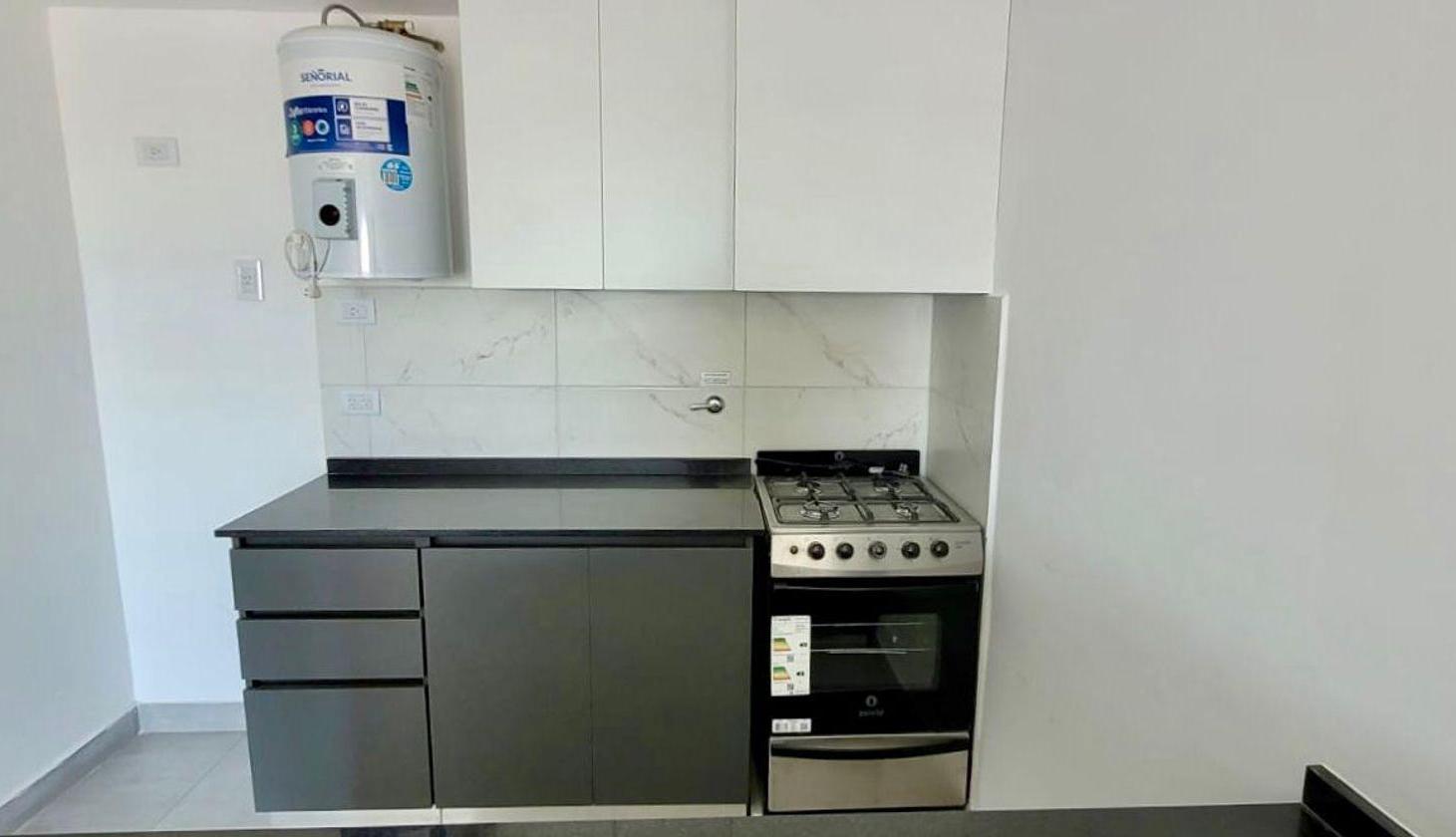Foto de VENTA CASEROS MONOAMBIENTE DIVISIBLE CON BALCON, imagen 2