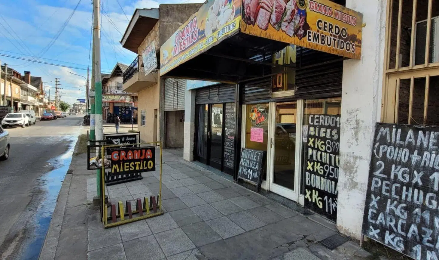 VENTA EN BLOCK LAFERRERE LOCALES MAS DEPOSITO 5
