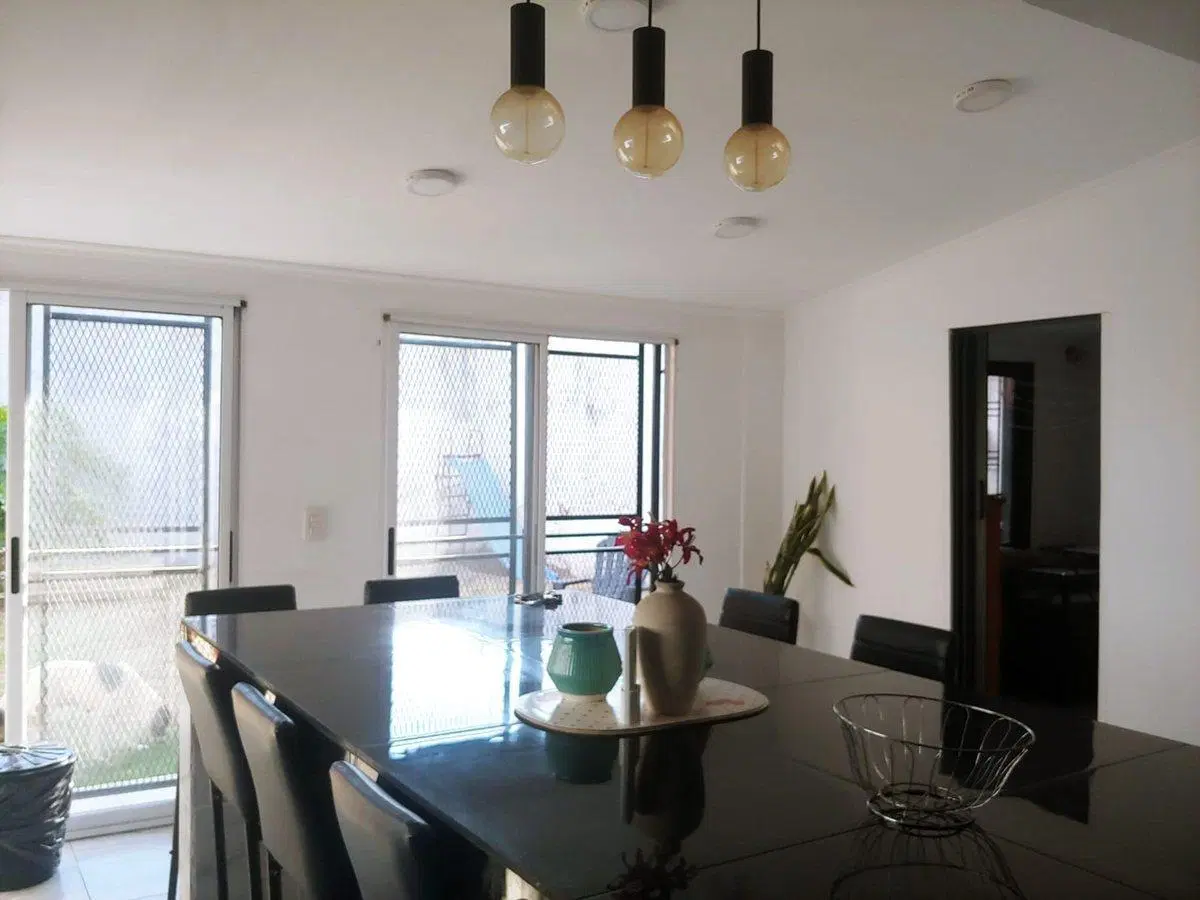 VENTA DE CASA 3 AMBIENTES ISIDRO CASANOVA 3