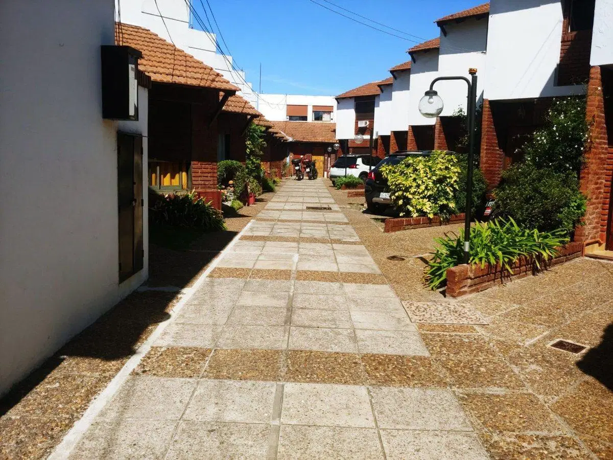 VENTA DEPARTAMENTO 2 AMBIENTES RAMOS MEJIA 5