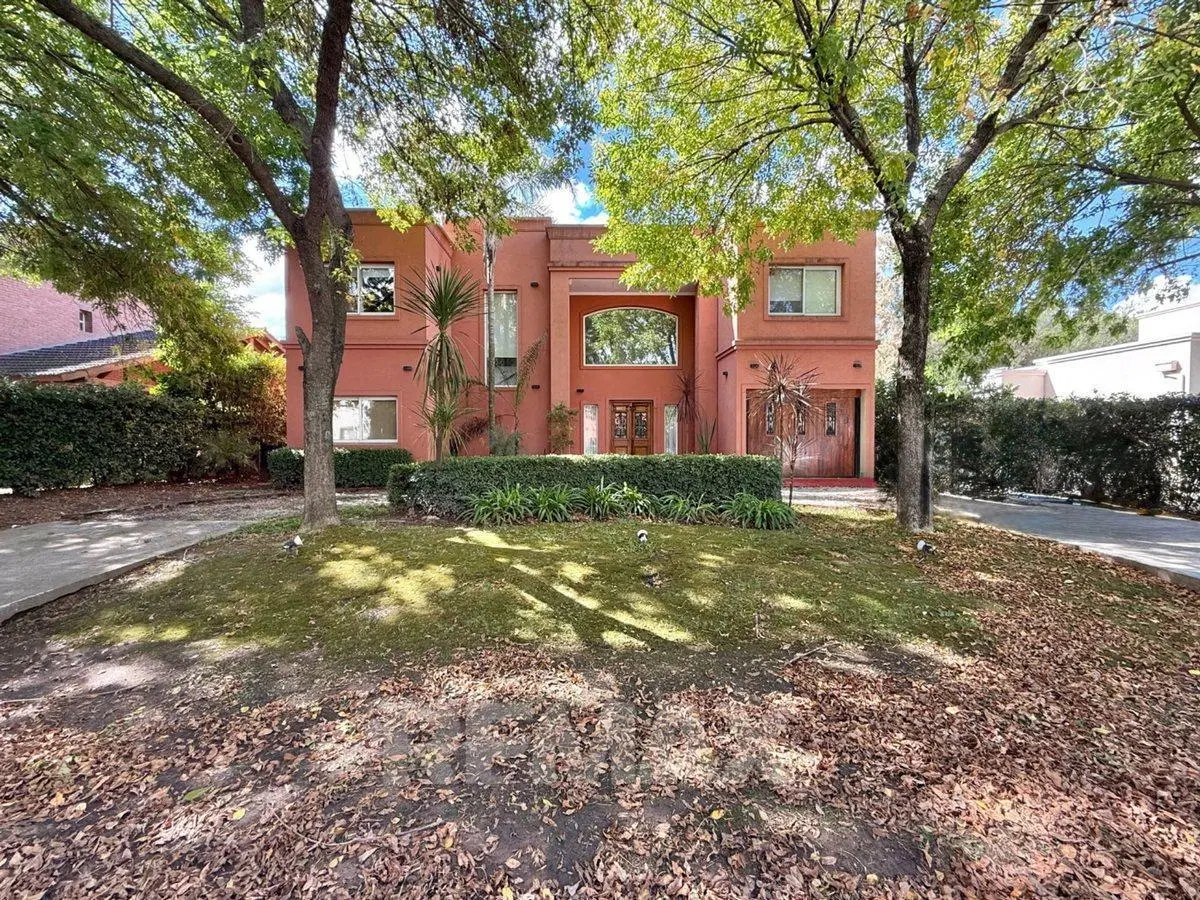 CASA 6 AMBIENTES BARRIO PRIVADO SAUSALITO PILAR 2