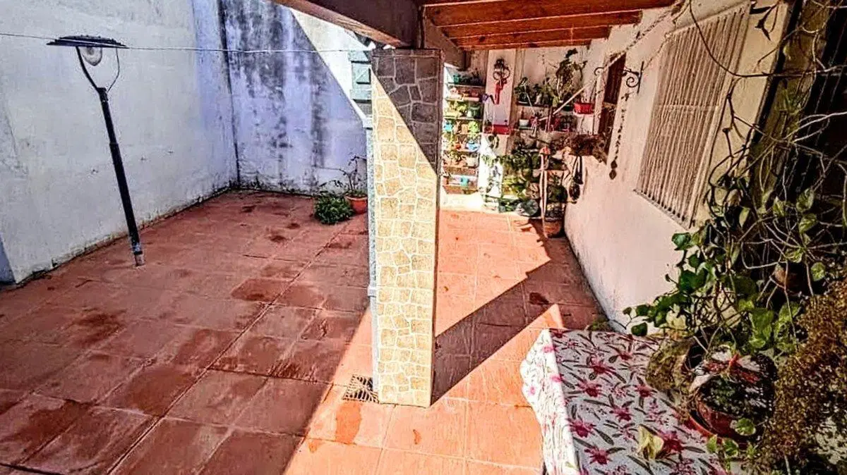 VENTA CASA 3 AMBIENTES EN RAMOS MEJIA 4