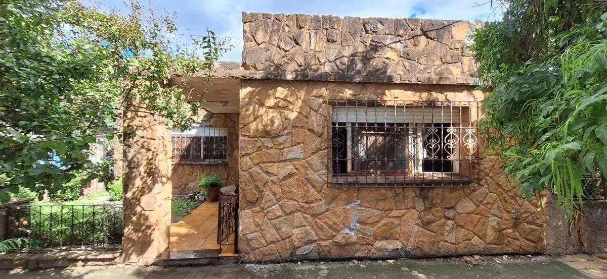 VENTA CASA 4 AMBIENTES PABLO PODESTA 4
