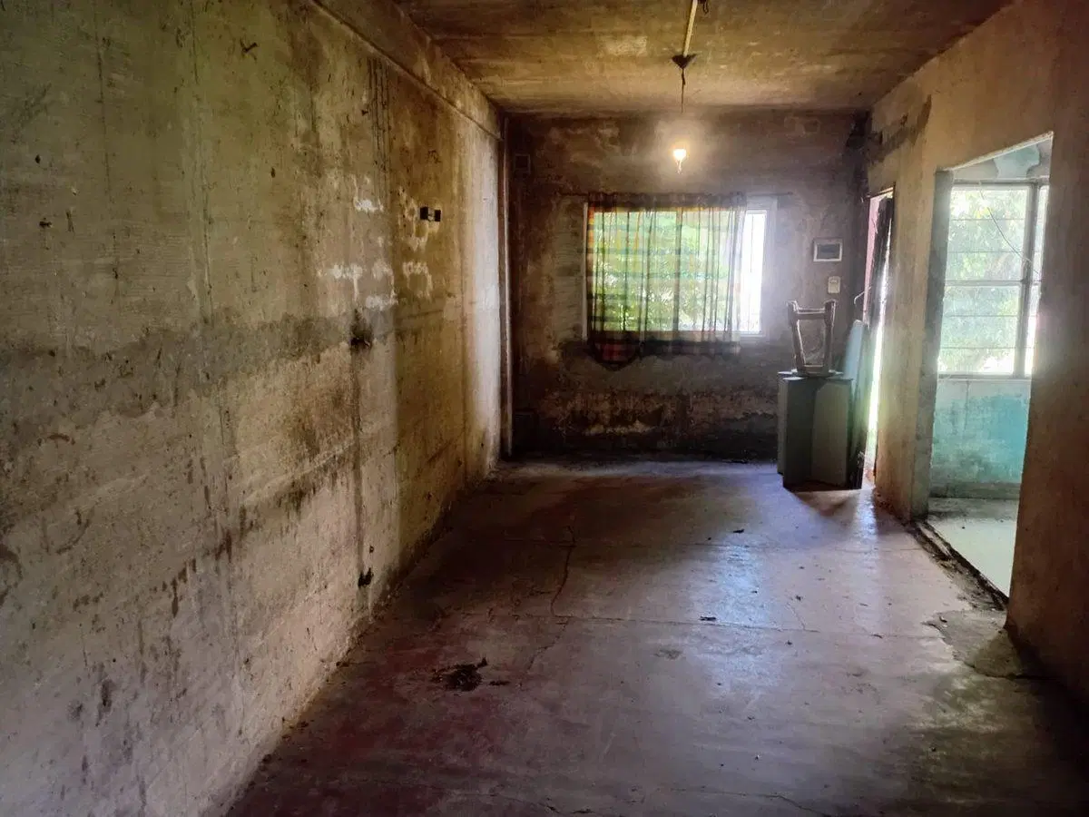 VENTA DE CASA EN ISIDRO CASANOVA 3