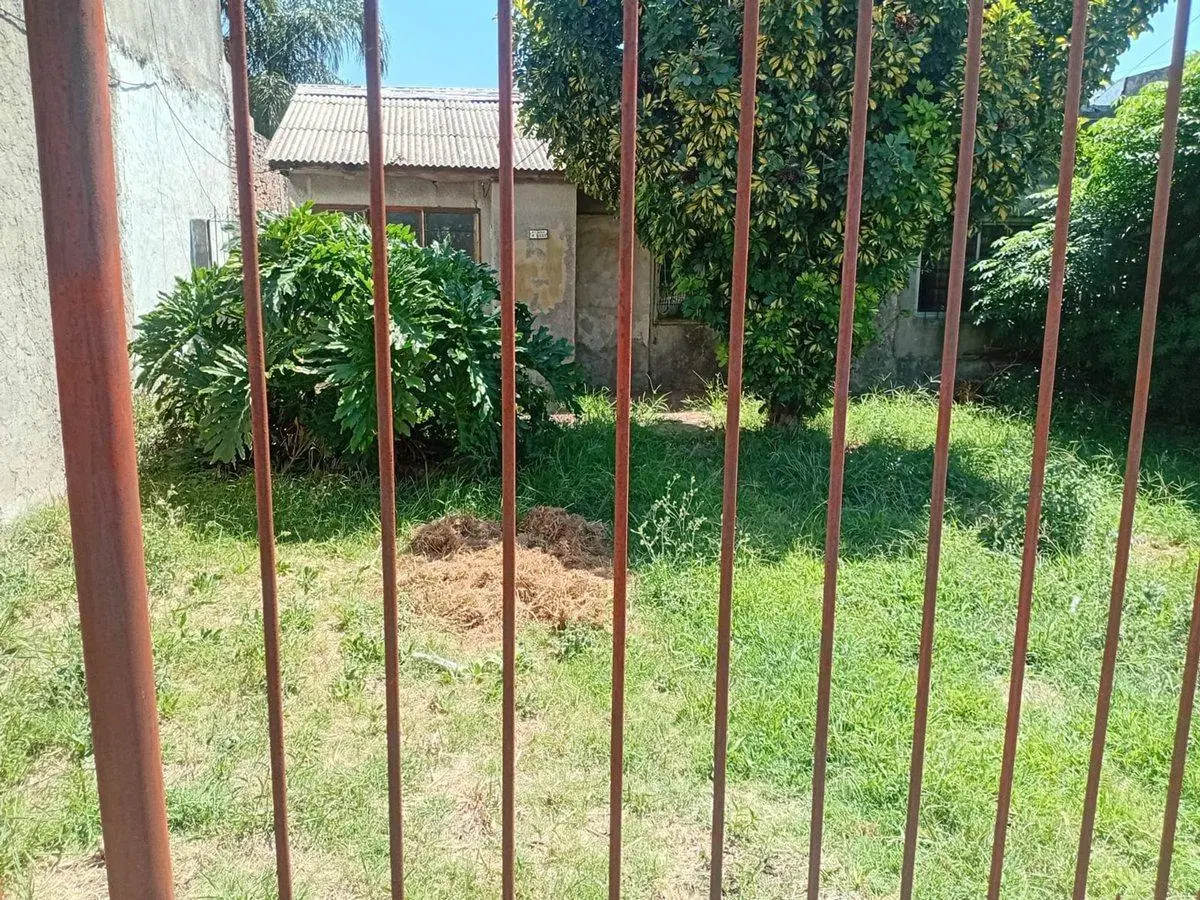 VENTA DE CASA EN ISIDRO CASANOVA 4