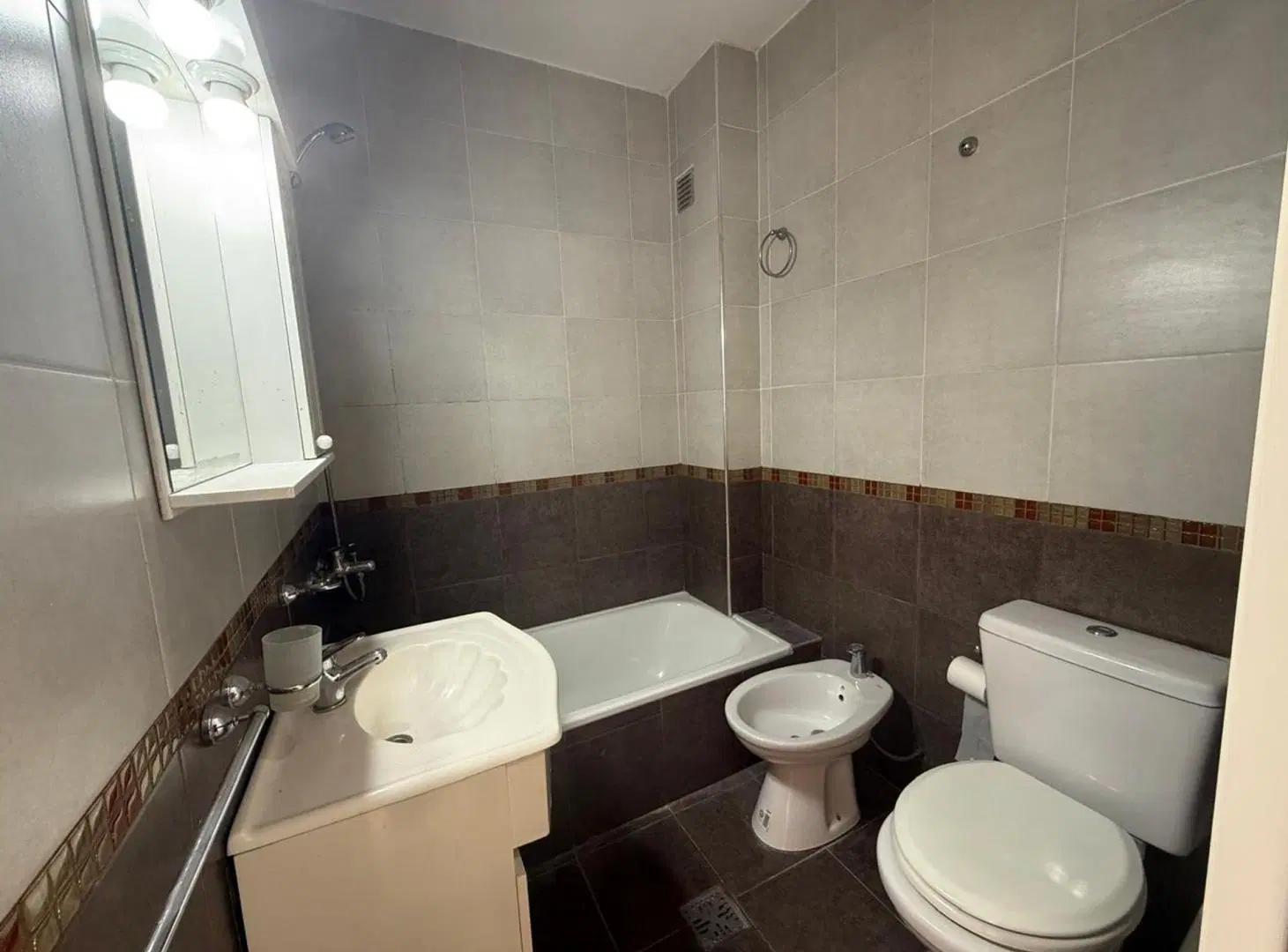 VENTA DEPARTAMENTO 2 AMBIENTES EN ISIDRO CASANOVA 4