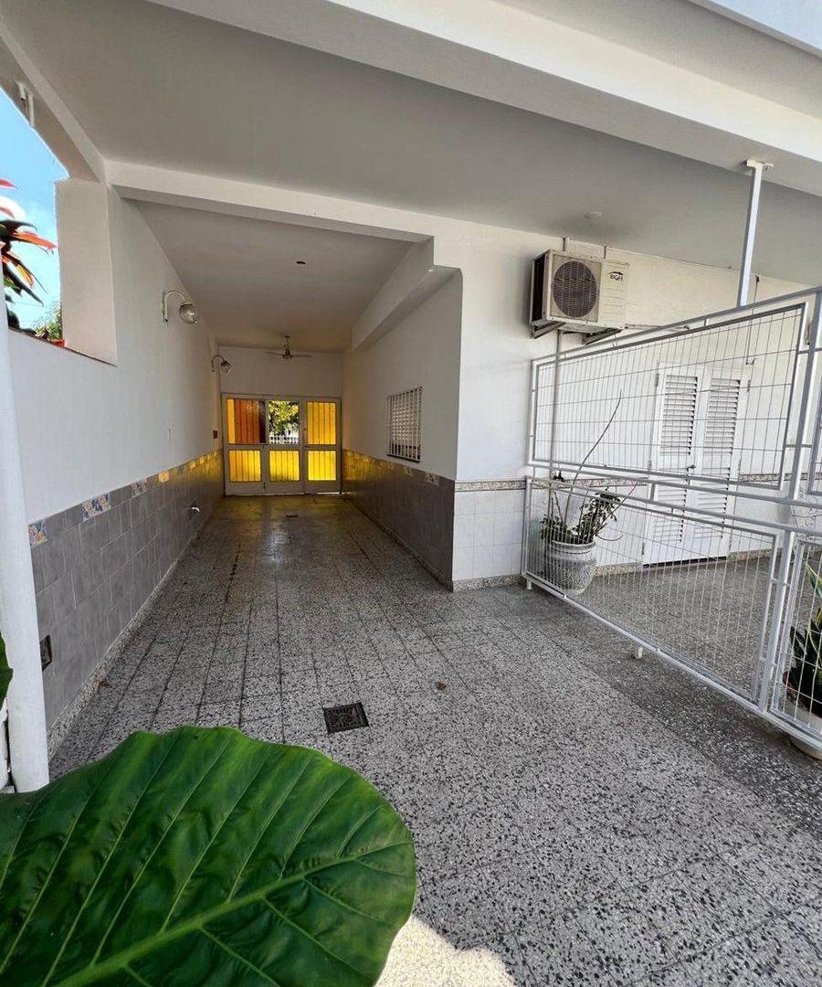 VENTA CASA DE 3 AMBIENTES LOMAS DEL MIRADOR