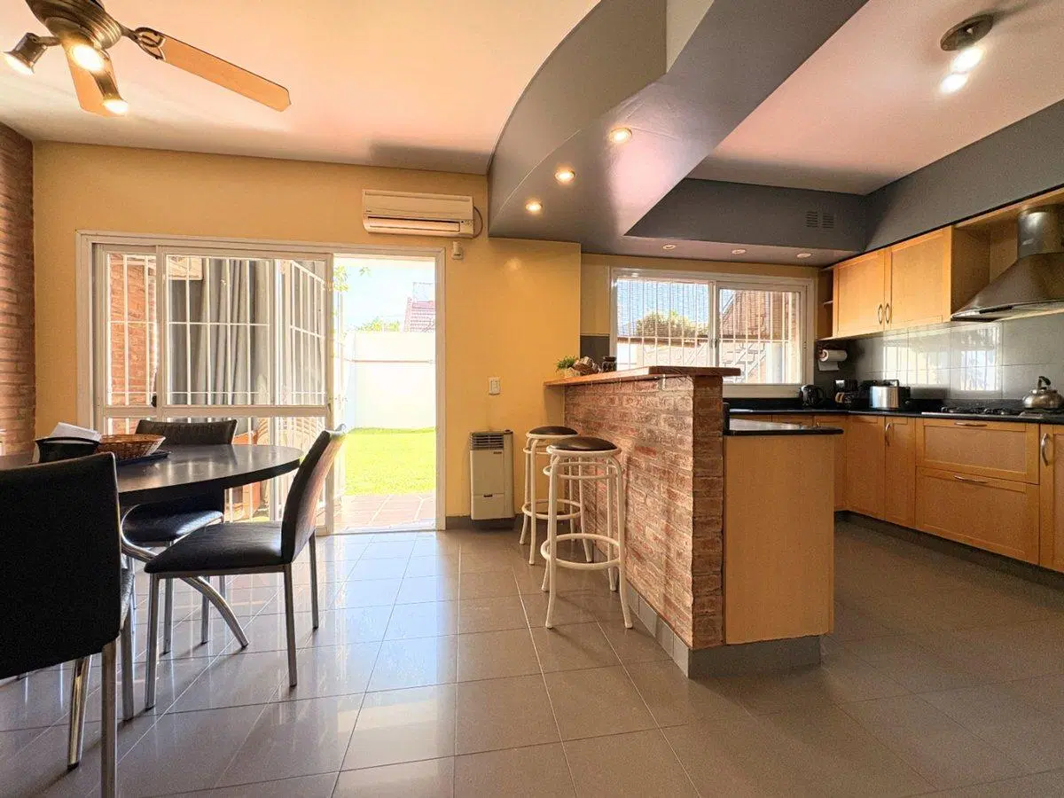 VENTA CASA 5 AMBIENTES RAMOS MEJIA 5