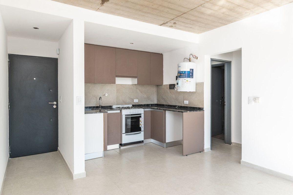 Foto de VENTA DEPARTAMENTO 2 AMBIENTES HURLINGHAM, imagen 3