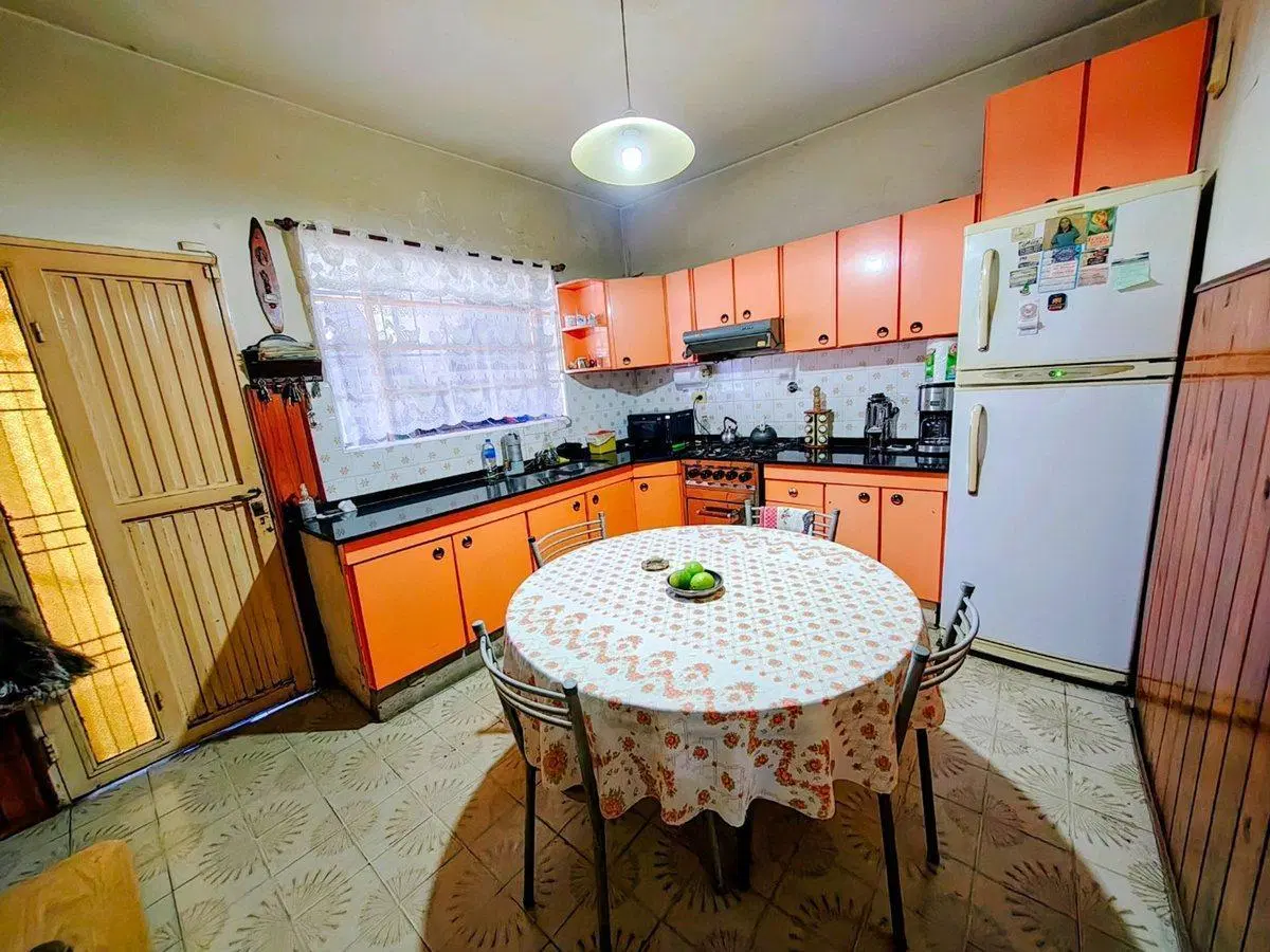 VENTA CASA 3 AMBIENTES VILLA LUZURIAGA 4