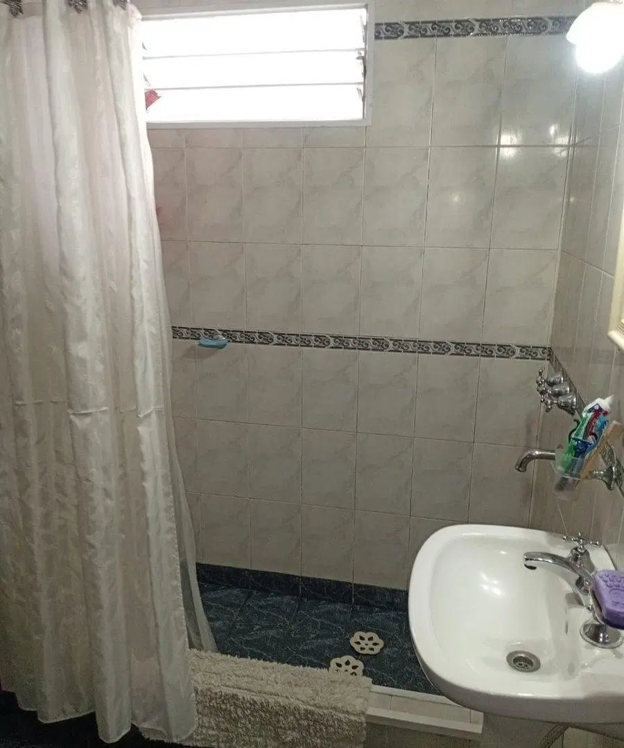 VENTA DE CASA 3 AMBIENTES EN PALOMAR 8