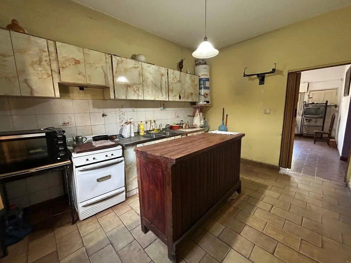 VENTA CASA 3 AMB EN LAFERRERE 2