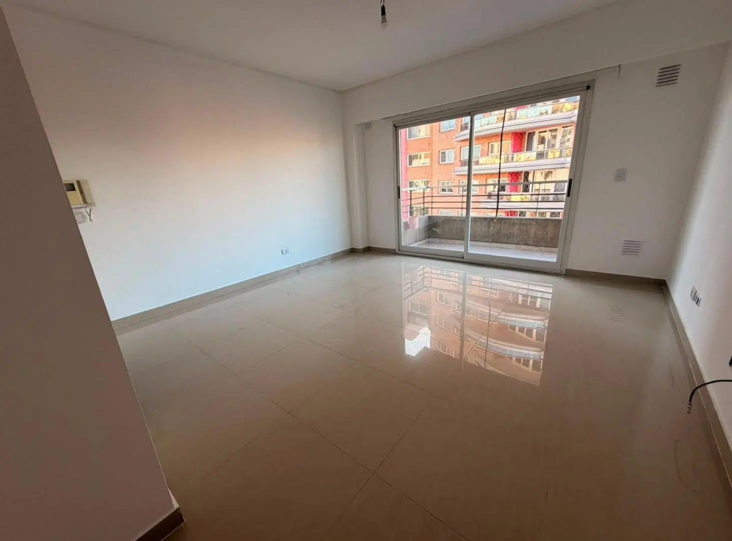 VENTA DEPARTAMENTO DOS AMBIENTES RAMOS MEJIA 5