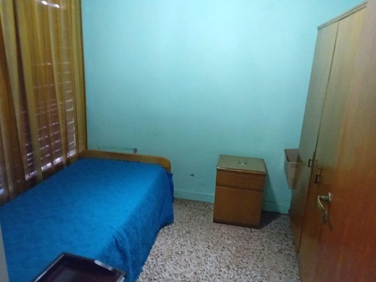 VENTA DE CASA 4 AMBIENTES EN TAPIALES 2