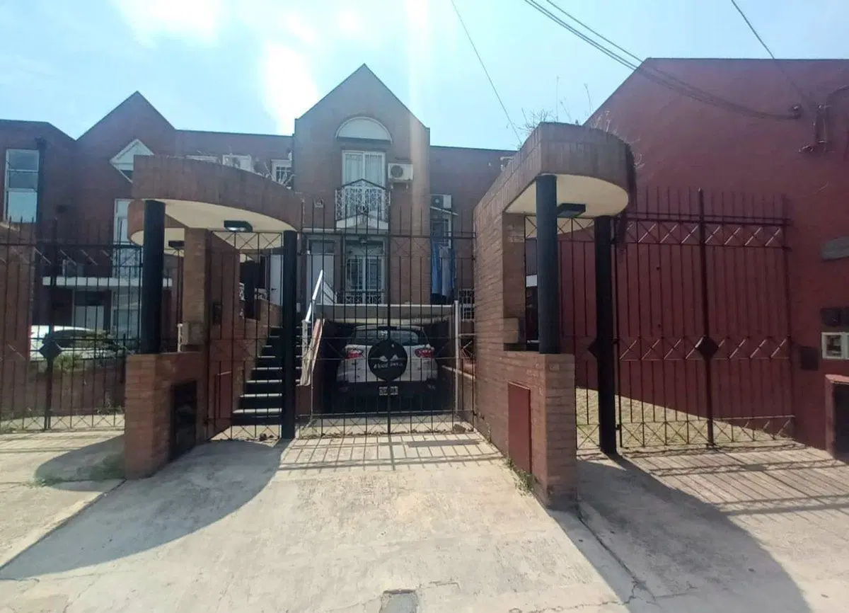 Venta tríplex 4 Ambientes Ramos Mejia 4
