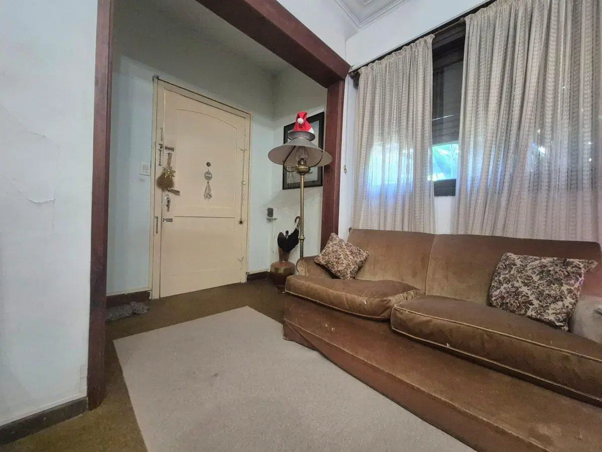 Venta casa cinco ambientes en Ramos Mejia 4