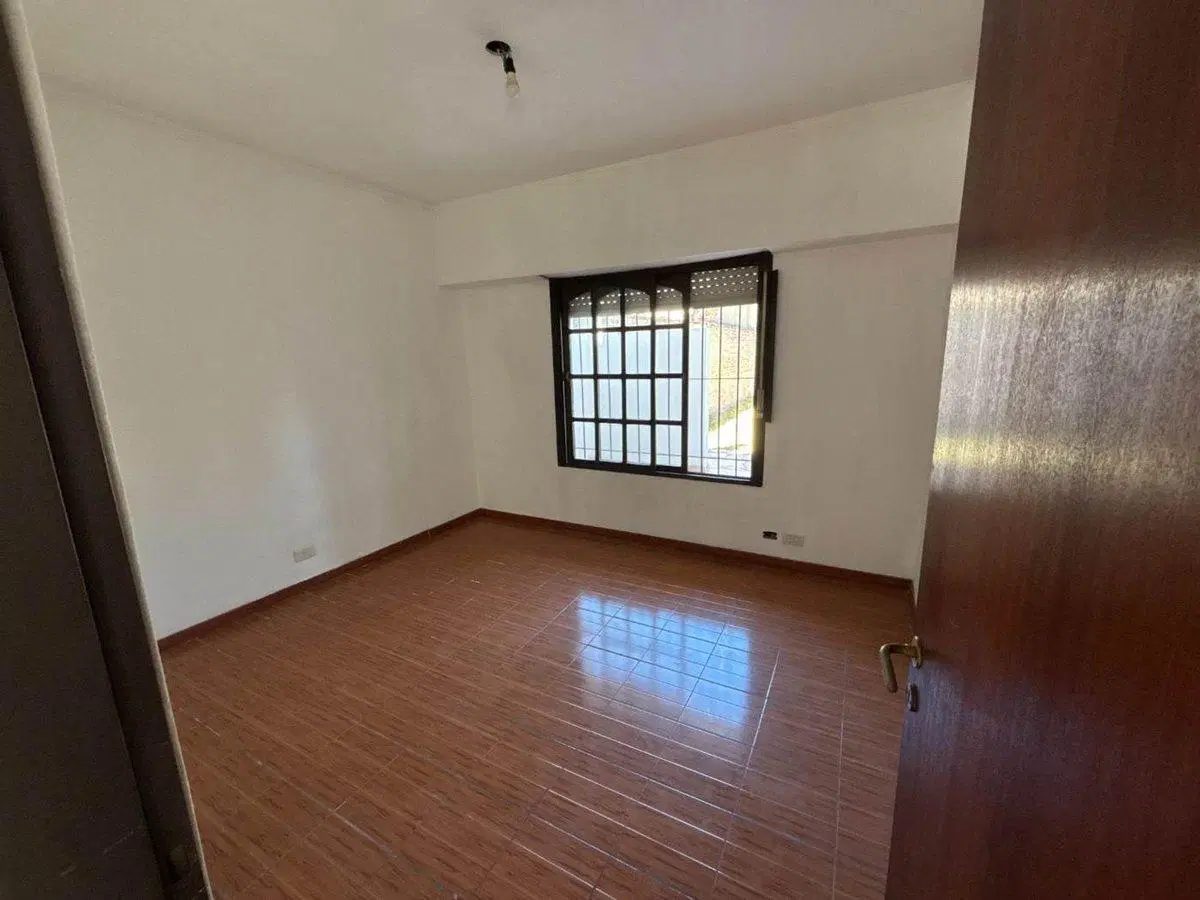 VENTA PH 3 AMBIENTES LOMAS DEL MIRADOR 4