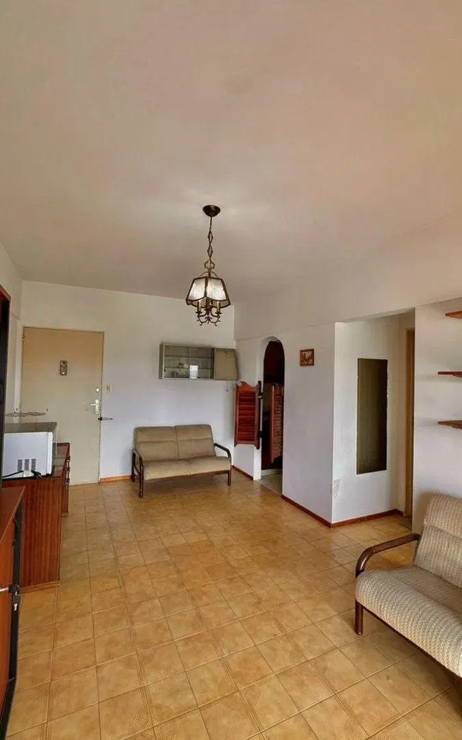 VENTA DEPARTAMENTO 2 AMBIENTES RAMOS MEJIA 5