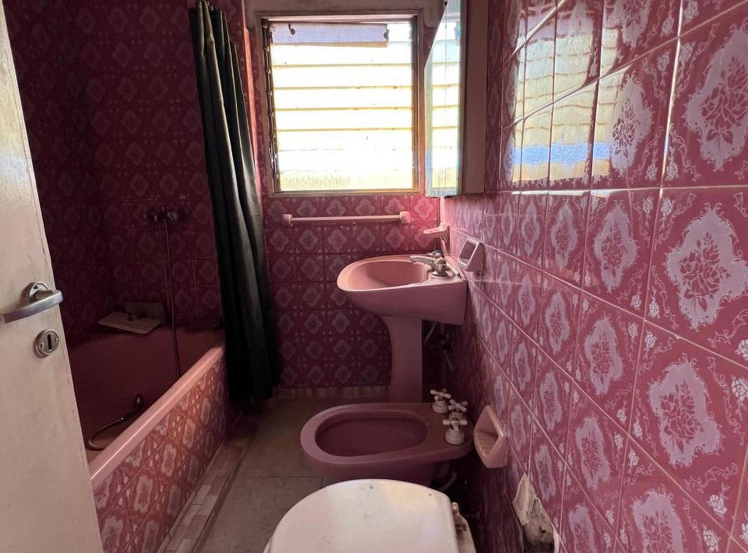 Foto de VENTA CASA 4 AMBIENTES VILLA LUZURIAGA, imagen 2