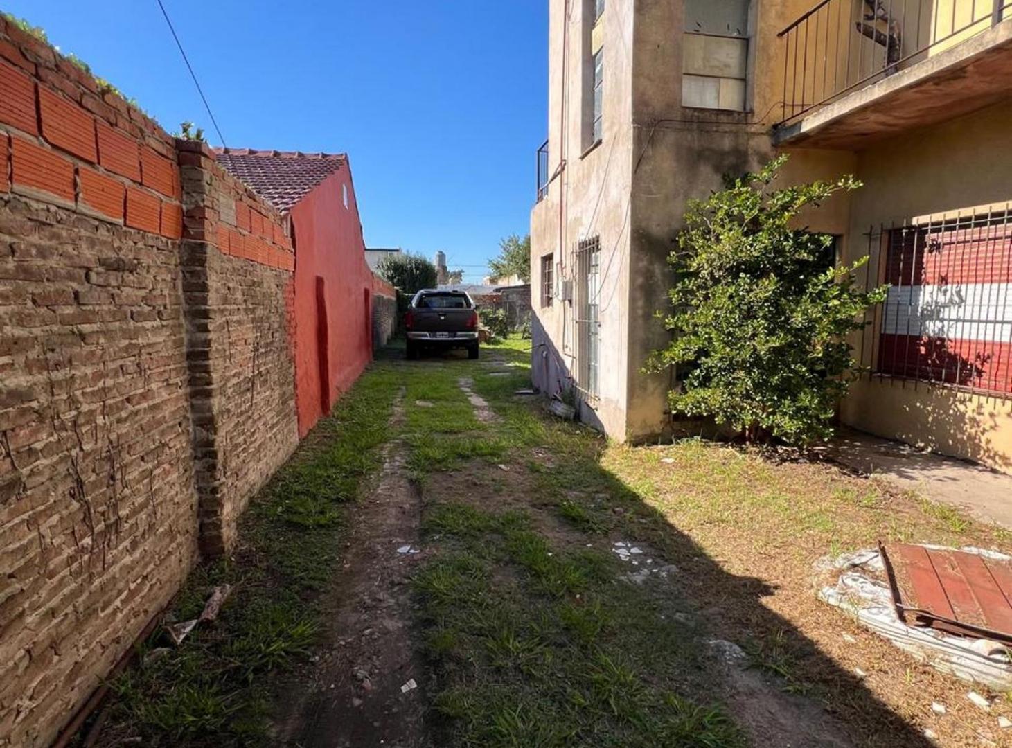 Foto de VENTA CASA 4 AMBIENTES VILLA LUZURIAGA, imagen 1